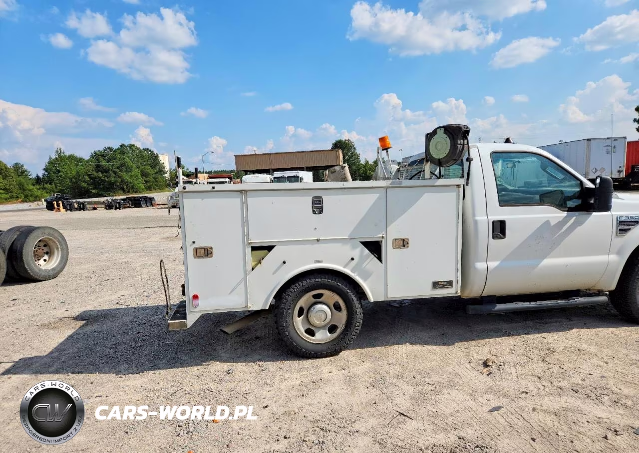 2008 Ford F350 Super Duty VIN:1FDWF30588EC94182 - 10