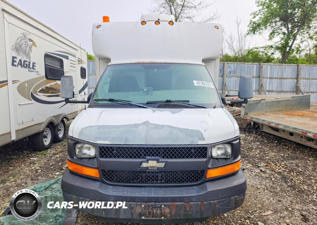 2006 Chevrolet Express Delivery Truck VIN:1GBJG31U961219663 - 5