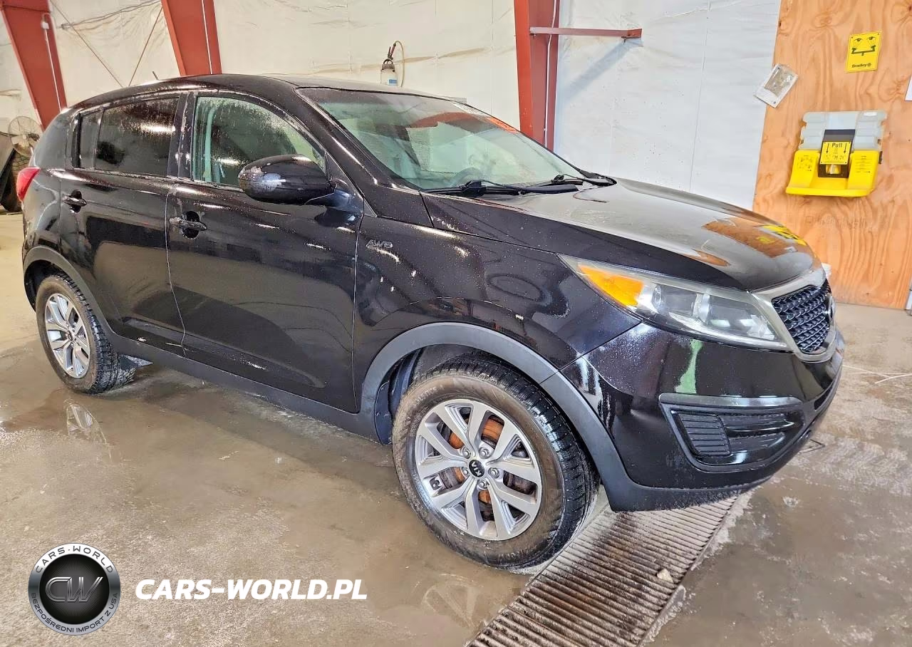 2016 Kia Sportage VIN:KNDPBCAC6G7853944 - 4