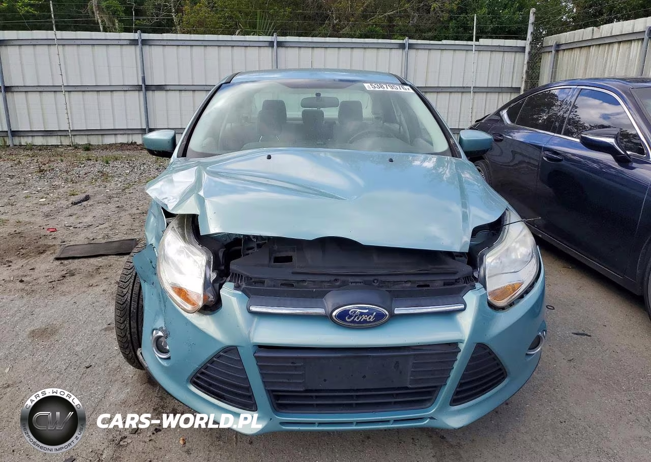 2012 Ford Focus Se VIN:1FAHP3F2XCL241081 - 5