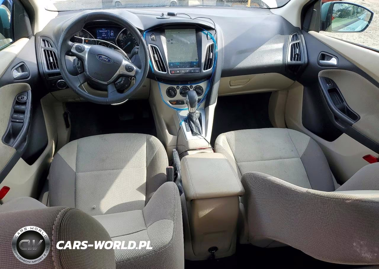 2012 Ford Focus Se VIN:1FAHP3F2XCL241081 - 8