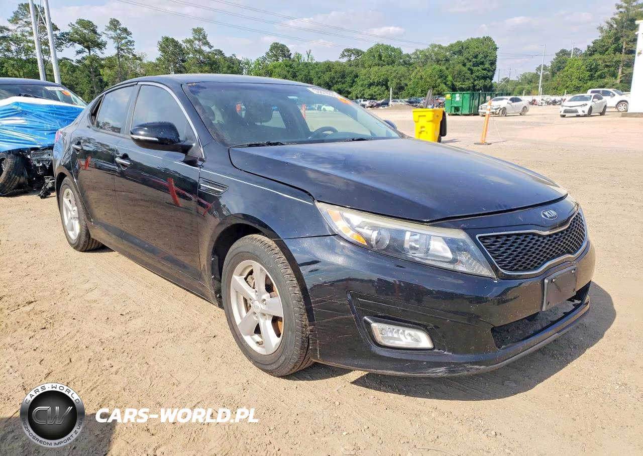 2015 Kia Optima Lx VIN:5XXGM4A72FG457177 - 4
