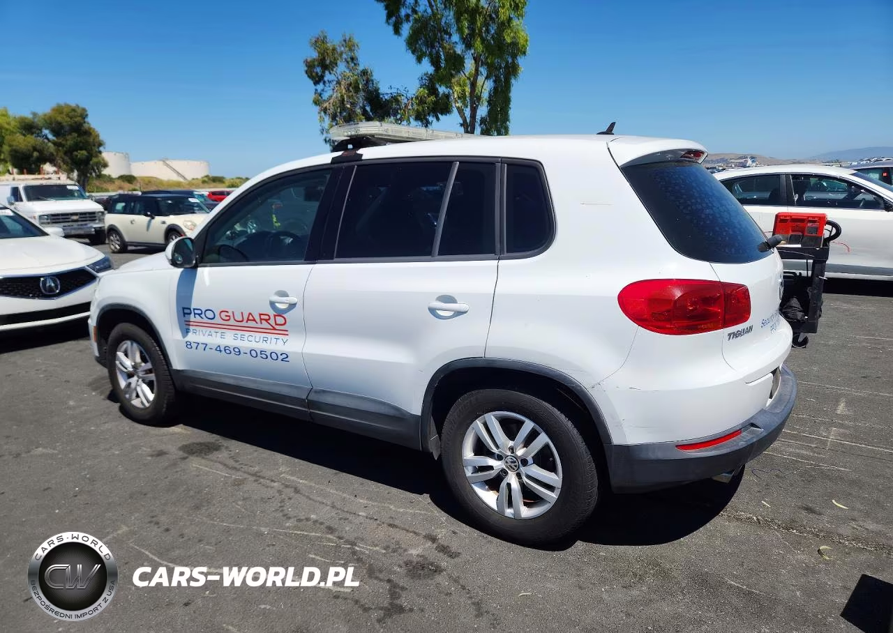 2016 Volkswagen Tiguan S VIN:WVGAV7AX2GW524912 - 2