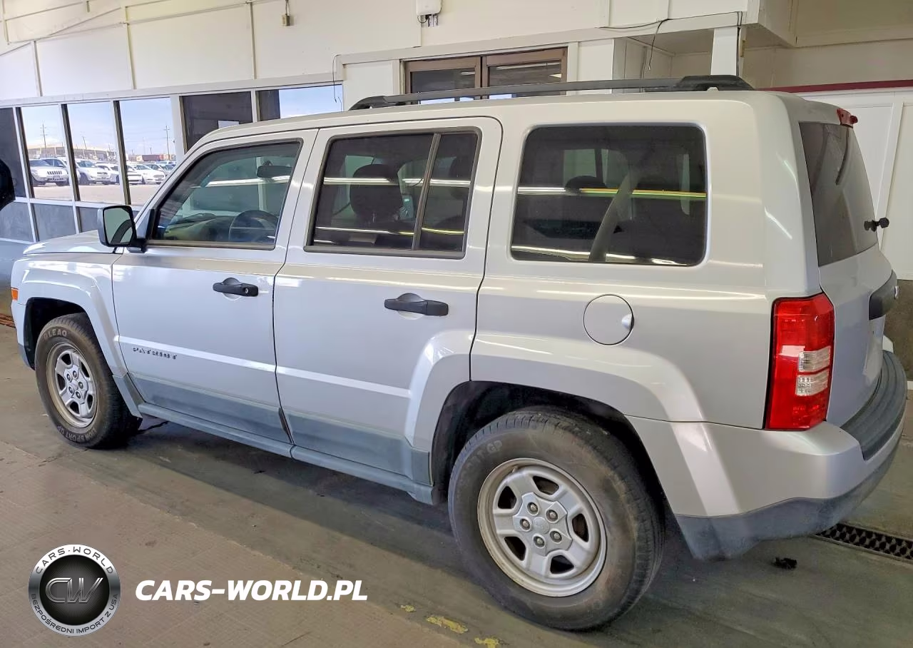 2011 Jeep Patriot Sport VIN:1J4NT1GA6BD132347 - 2
