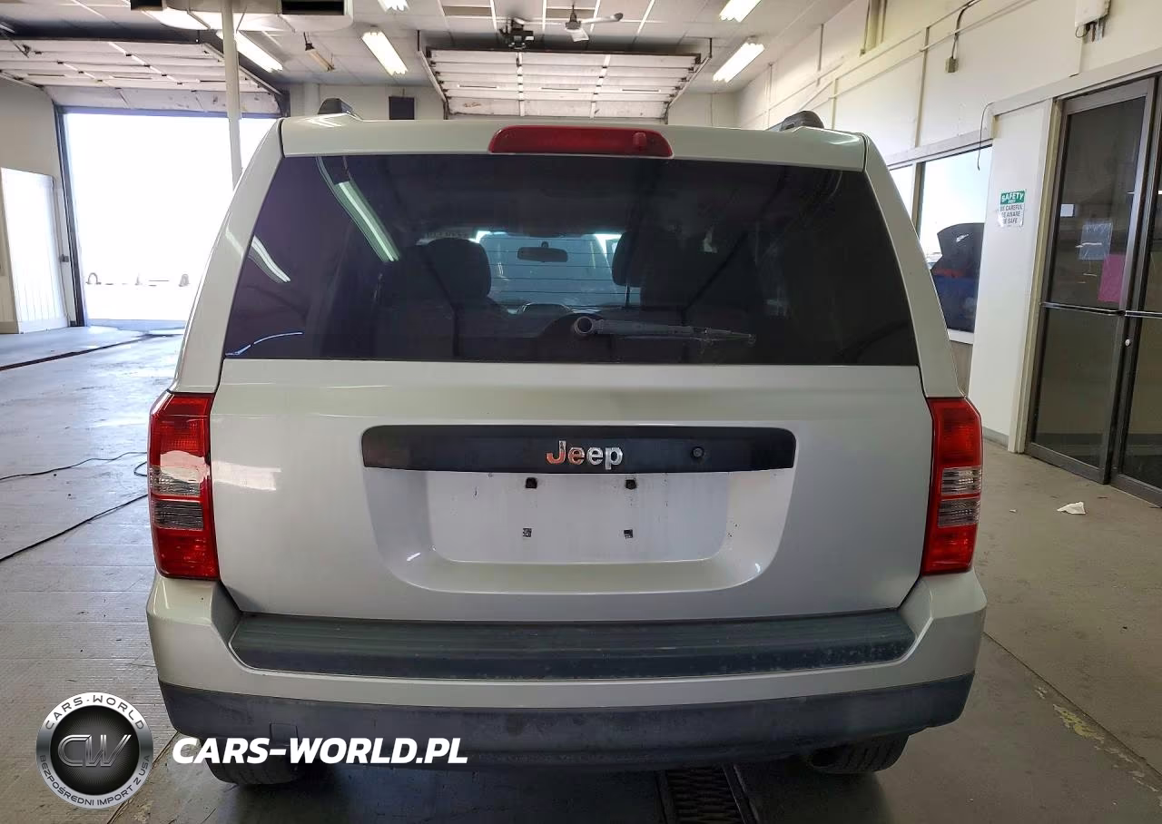 2011 Jeep Patriot Sport VIN:1J4NT1GA6BD132347 - 6