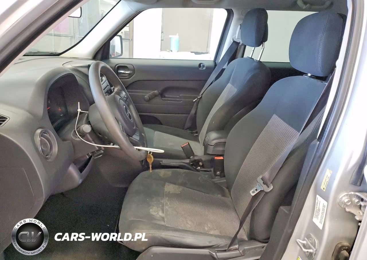2011 Jeep Patriot Sport VIN:1J4NT1GA6BD132347 - 7