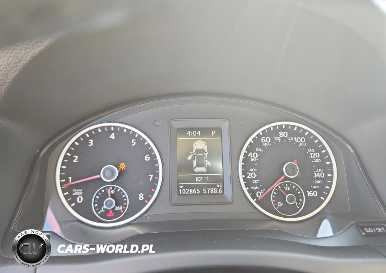 2016 Volkswagen Tiguan S VIN:WVGAV7AX7GW509189 - 9