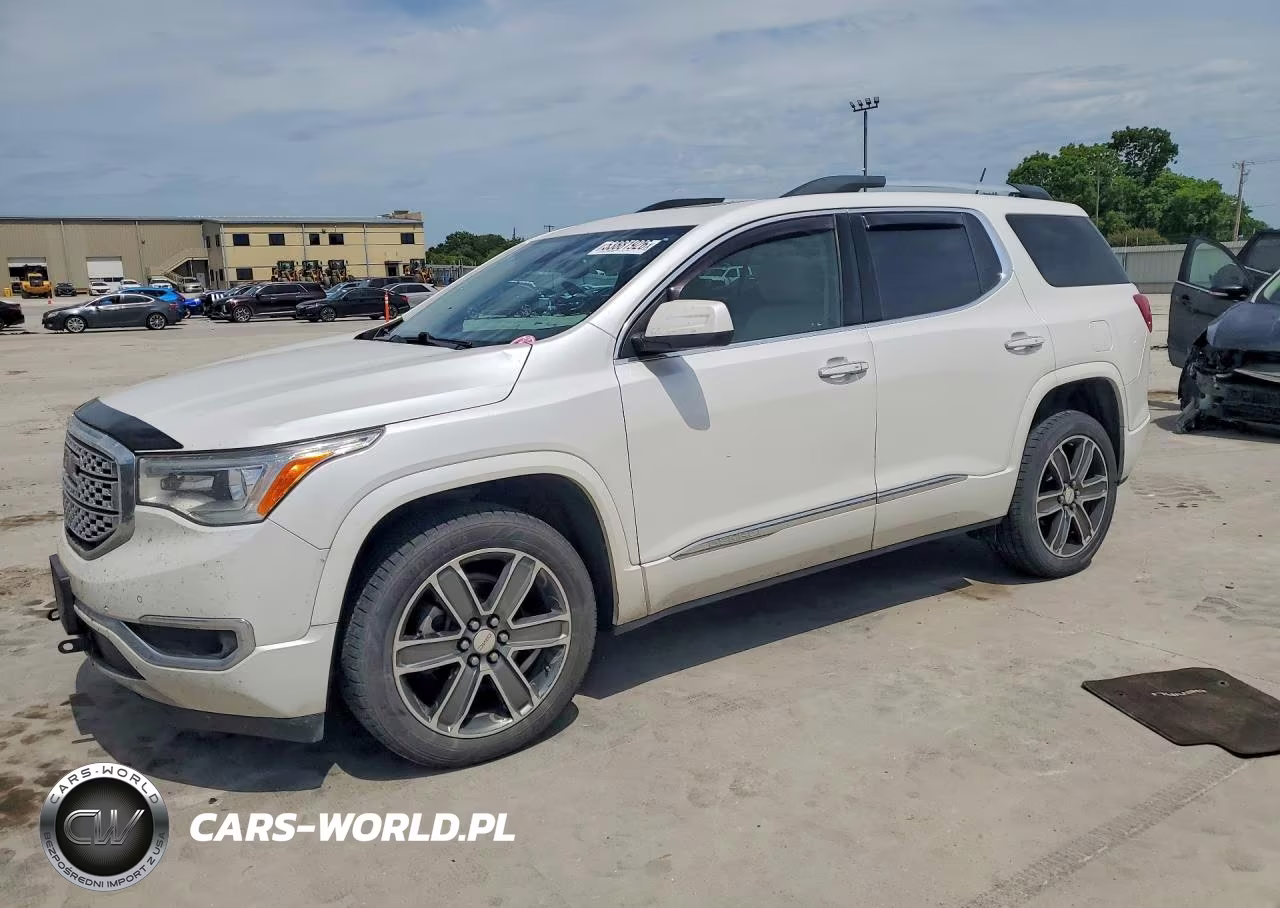 2017 GMC Acadia Denali