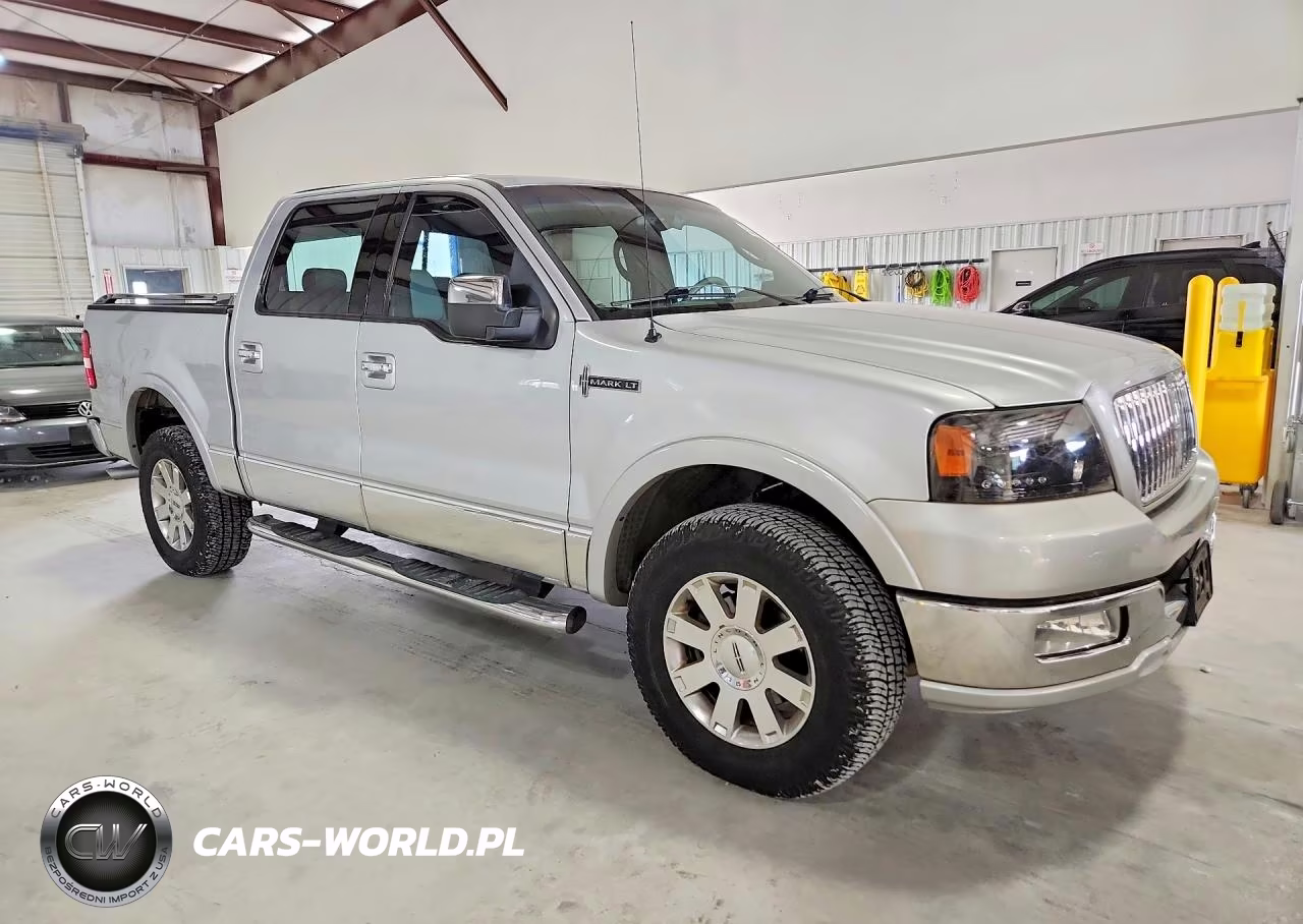 2006 Lincoln Townhouse Mark Lt VIN:5LTPW18586FJ06315 - 4