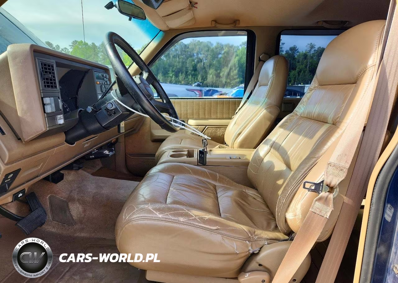 1994 Chevrolet Suburban VIN:1GNEC16K4RJ375111 - 7