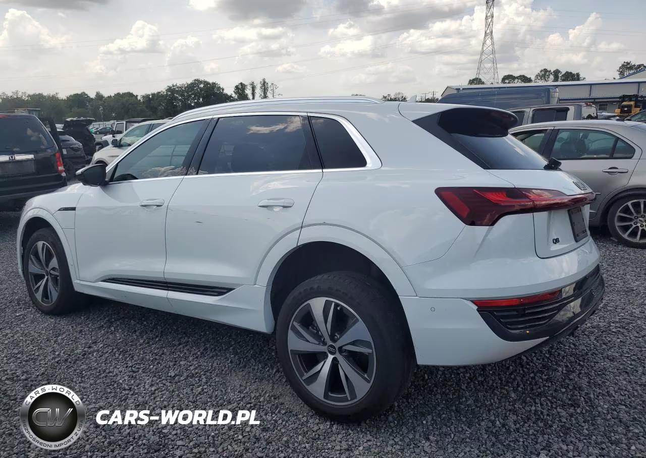 2024 Audi Q8 E-Tron Premium Plus VIN:WA15AAGE5RB032111 - 2