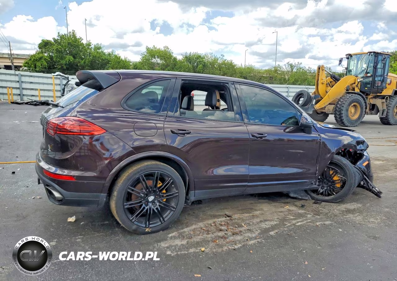 2017 Porsche Cayenne VIN:WP1AA2A2XHKA91838 - 3