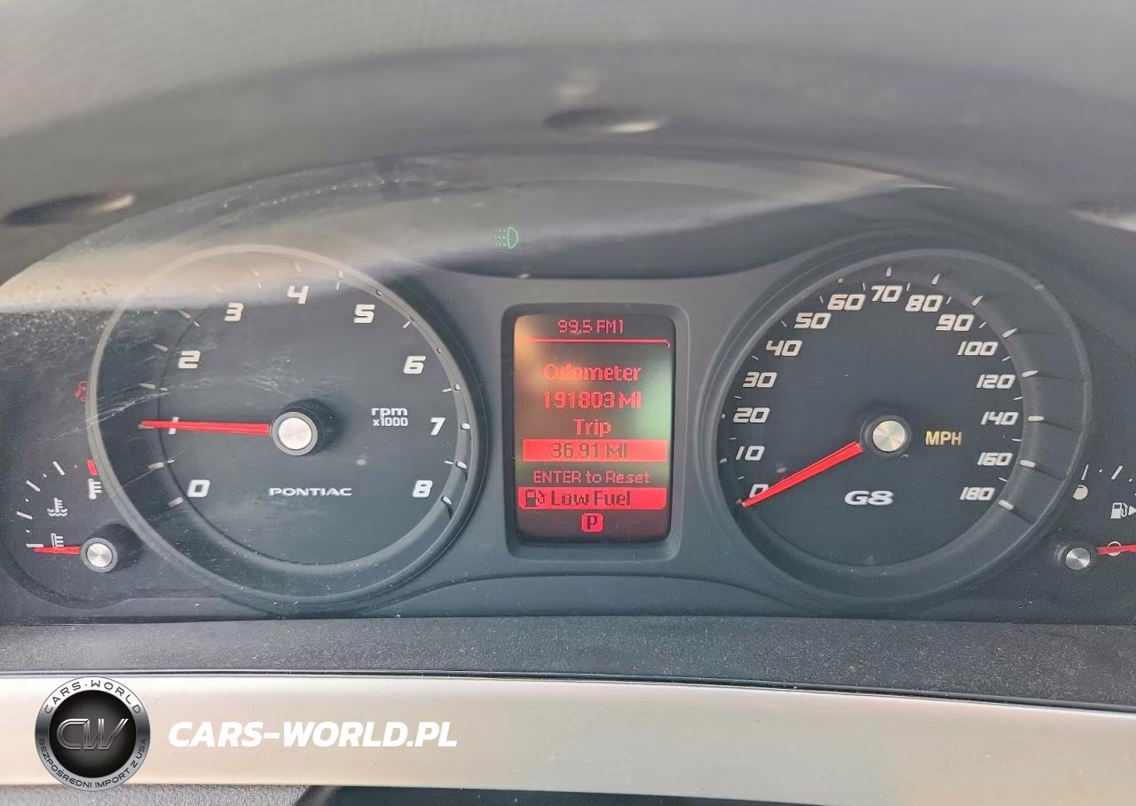 2008 Pontiac G8 VIN:6G2ER57788L146885 - 9