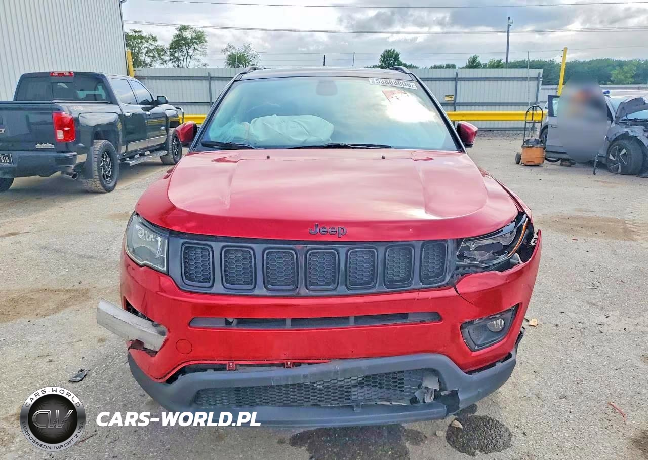 2018 Jeep Compass Latitude VIN:3C4NJDBB3JT313427 - 5