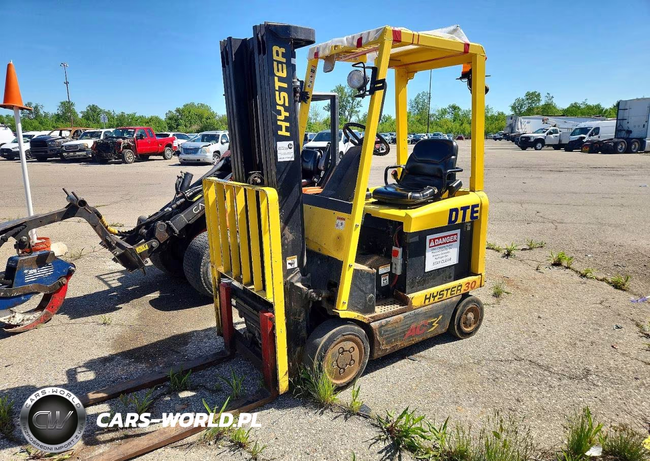 2006 Hyster E30Z Forklift VIN:000000F114N01593D - 2
