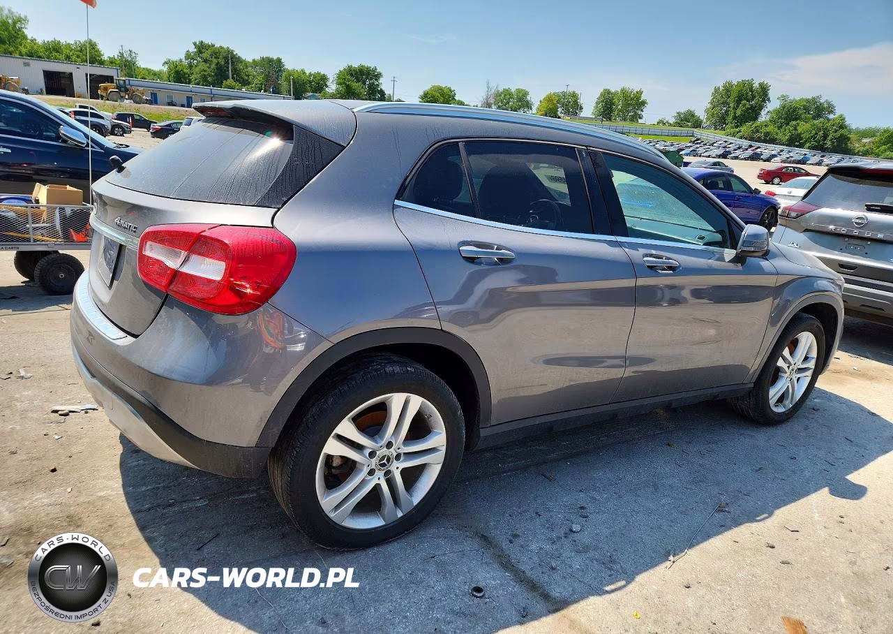 2019 Mercedes-Benz Gla 250 4Matic VIN:WDCTG4GB9KJ616455 - 3