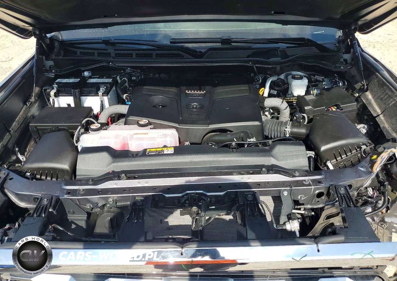 2025 Toyota Tundra 1794 Edition VIN:5TFMA5DB7SX284017 - 11