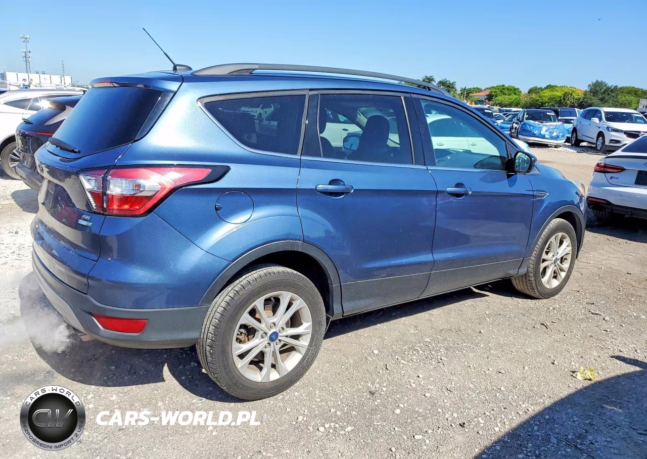 2018 Ford Escape Se VIN:1FMCU9GD7JUC79127 - 3