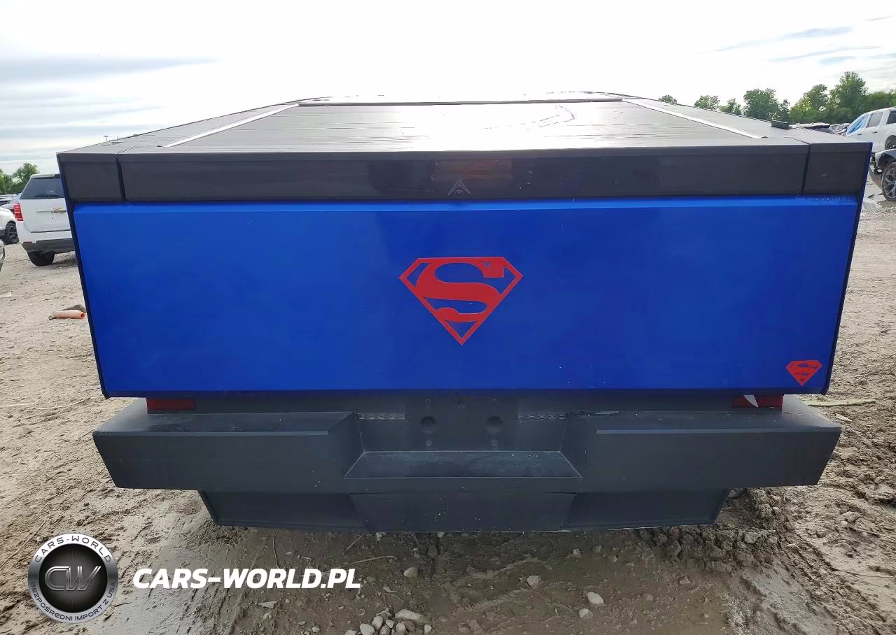 2024 Tesla Cybertruck VIN:7G2CEHED8RA022443 - 6
