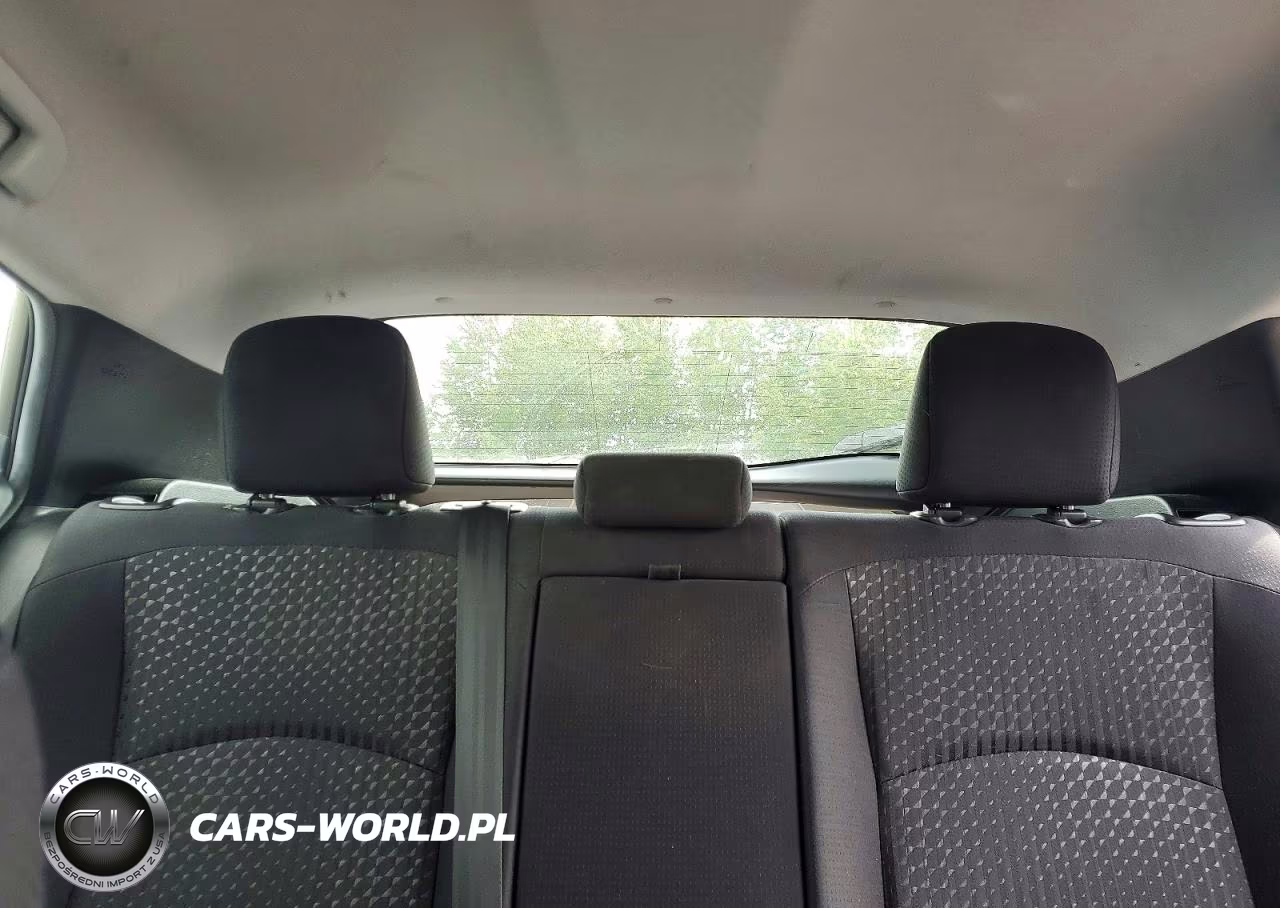 2018 Toyota Prius Two VIN:JTDKBRFU5J3058753 - 10