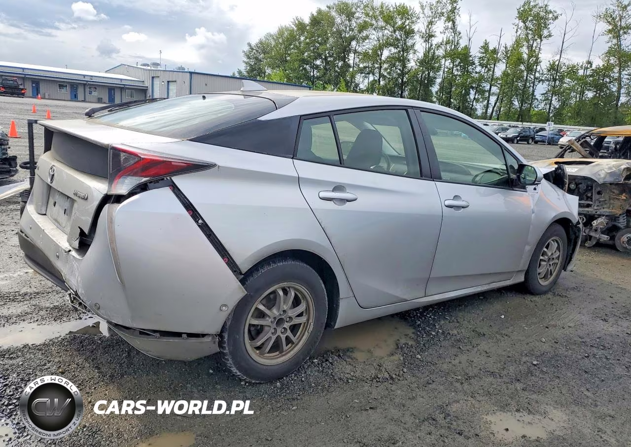 2018 Toyota Prius Two VIN:JTDKBRFU5J3058753 - 3