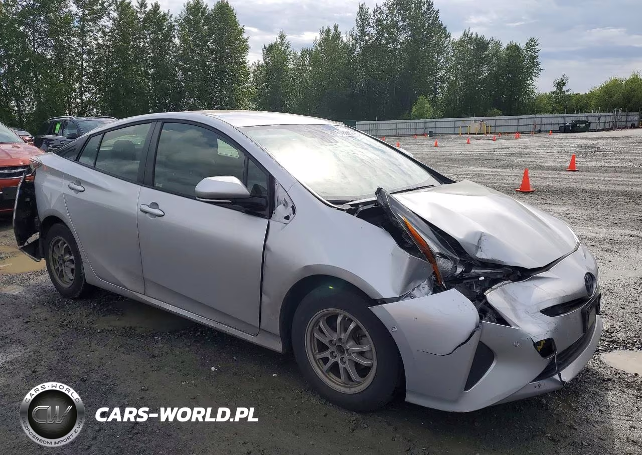 2018 Toyota Prius Two VIN:JTDKBRFU5J3058753 - 4