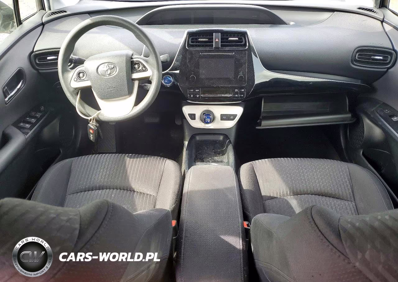 2018 Toyota Prius Two VIN:JTDKBRFU5J3058753 - 8