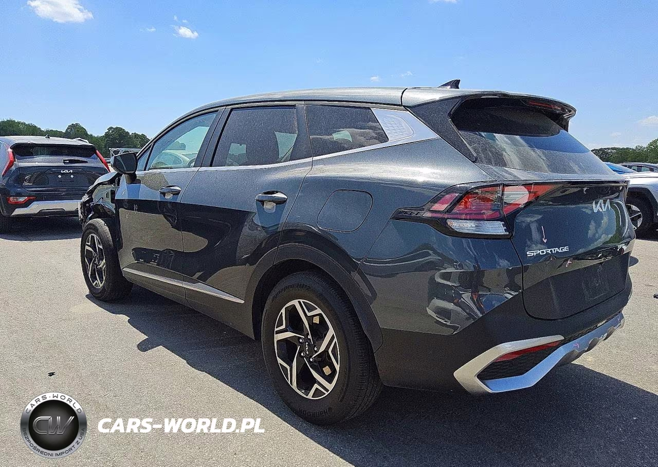 2024 Kia Sportage Lx VIN:KNDPU3DF5R7304061 - 2