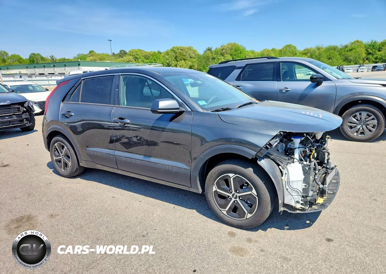 2026 Kia Niro Lx VIN:KNDCP3LE5T5329155 - 4