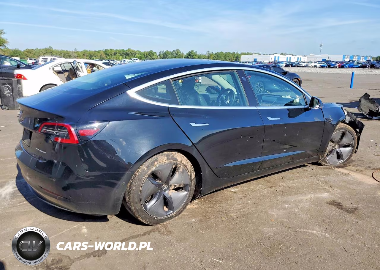 2019 Tesla Model 3 VIN:5YJ3E1EB4KF208563 - 3