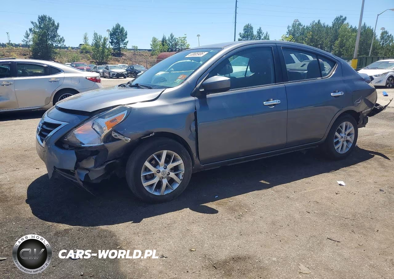 2016 Nissan Versa 1.6 Sv