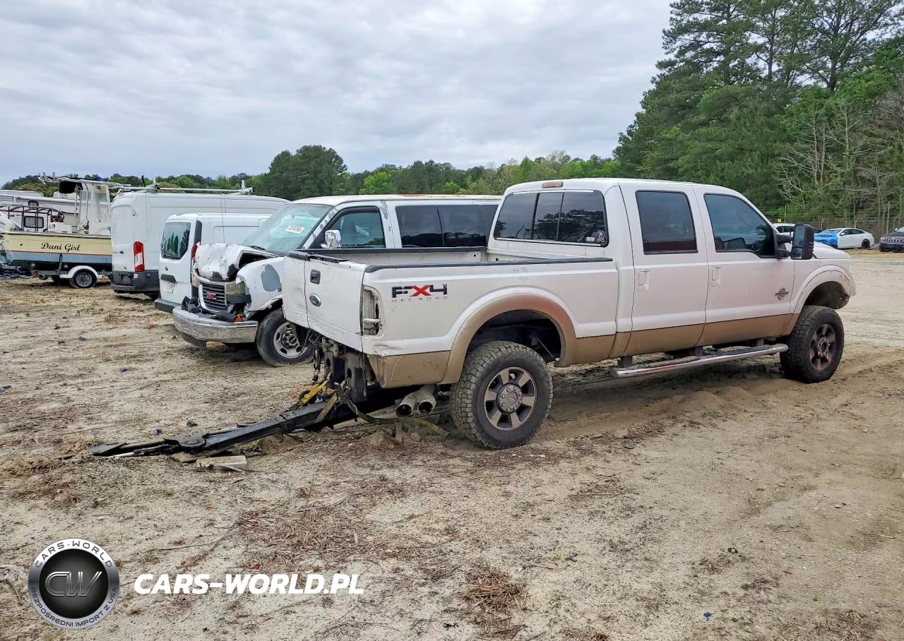 2011 Ford F250 Super Duty VIN:1FT7W2BT1BEA17668 - 3