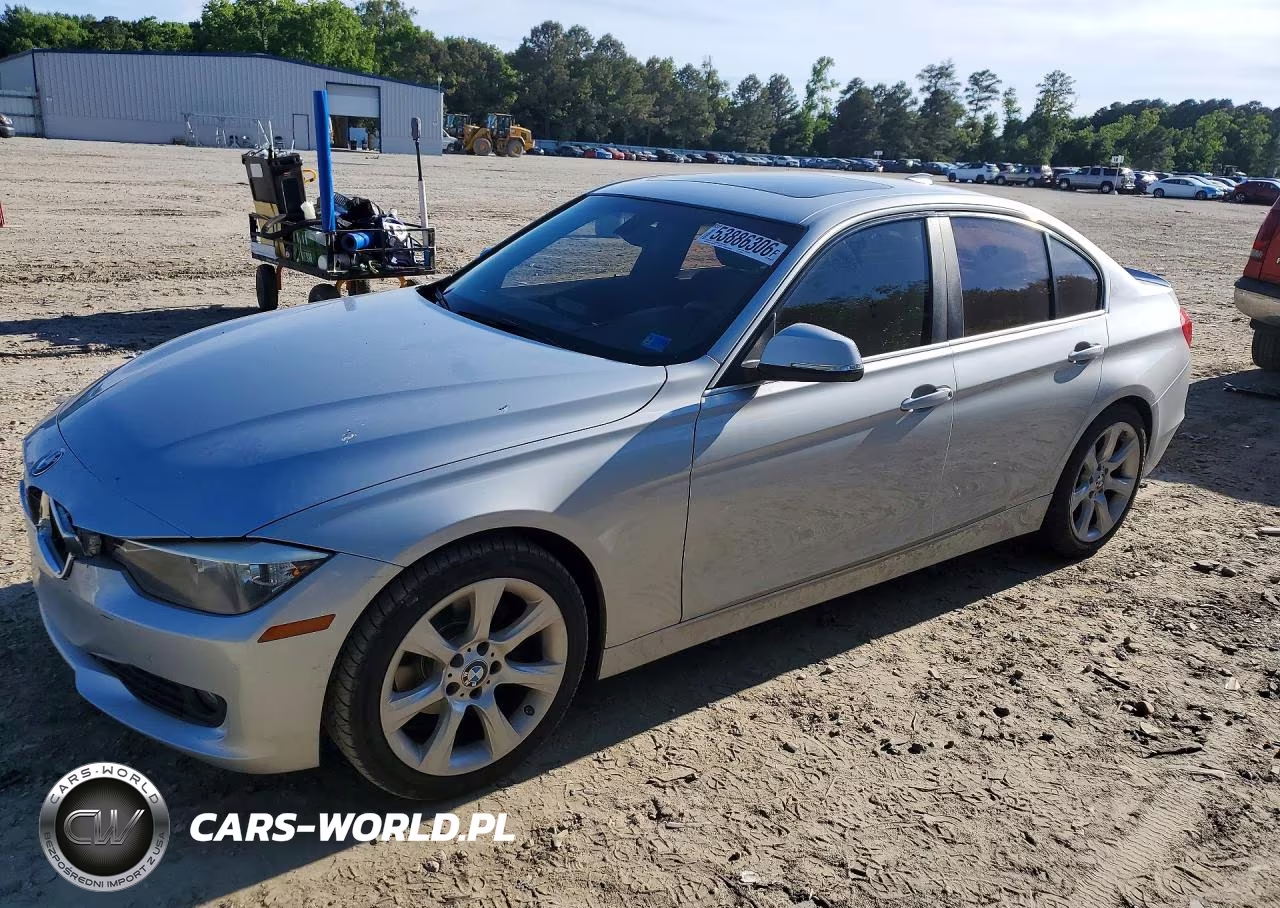 2015 BMW 320 I – zdjęcie 1 z 12