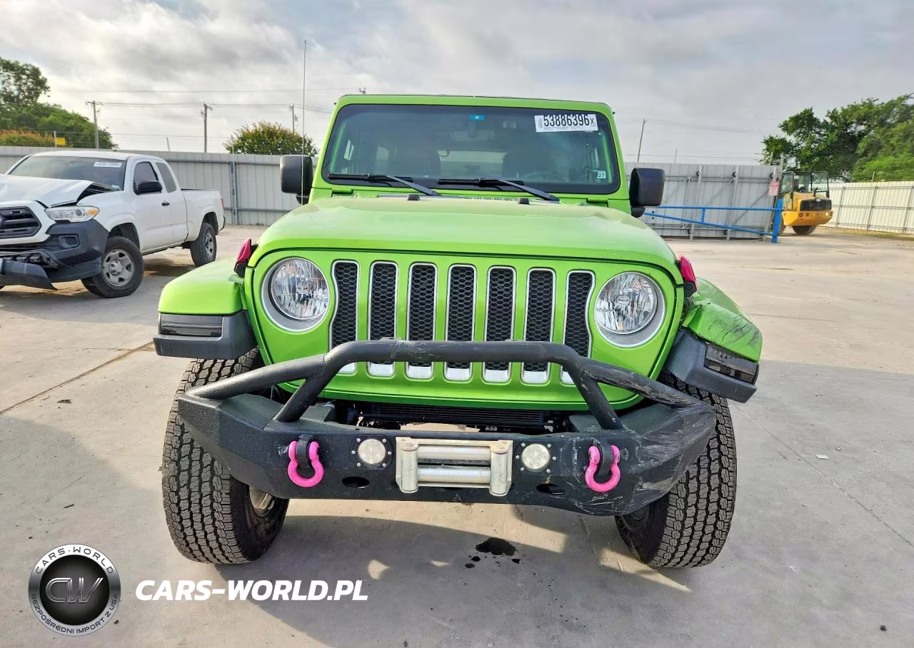 2018 Jeep Wrangler Unlimited Sahara VIN:1C4HJXEN7JW247396 - 5