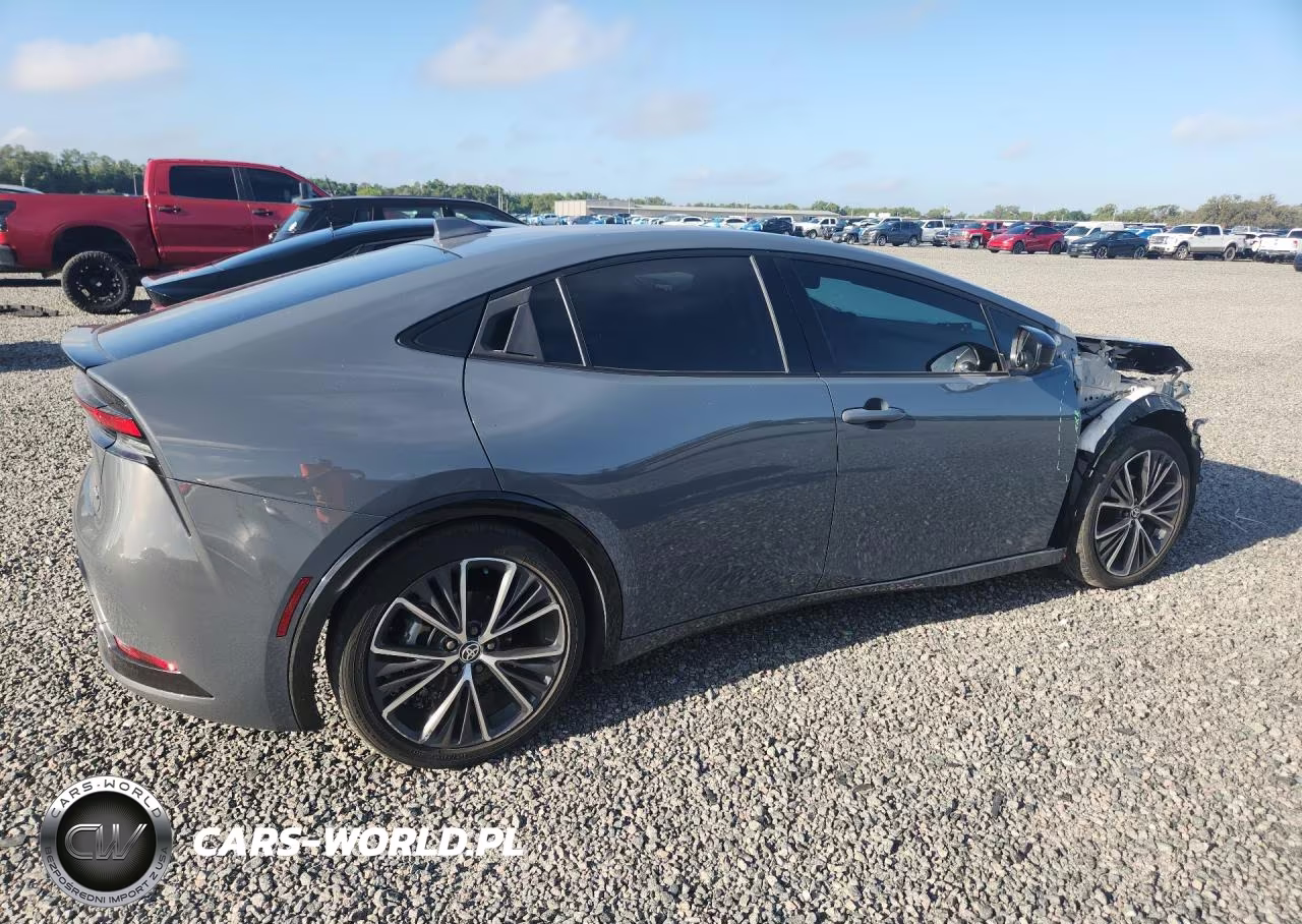 2023 Toyota Prius Xle VIN:JTDACAAU4P3003690 - 3
