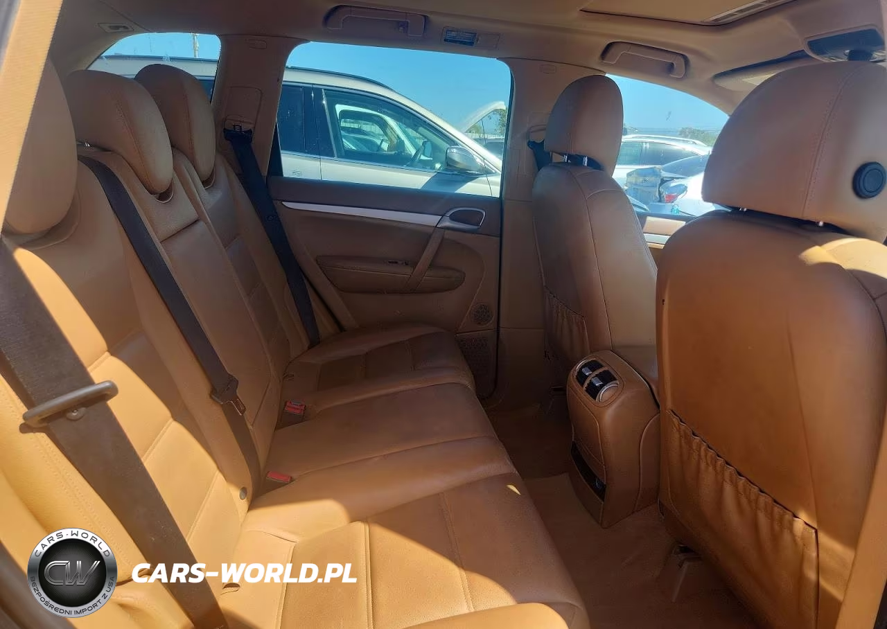 2010 Porsche Cayenne VIN:WP1AA2AP4ALA05421 - 13
