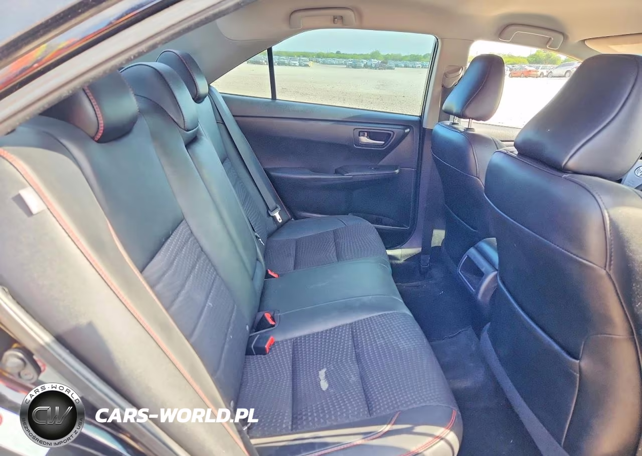 2015 Toyota Camry Se VIN:4T1BF1FK8FU113424 - 10