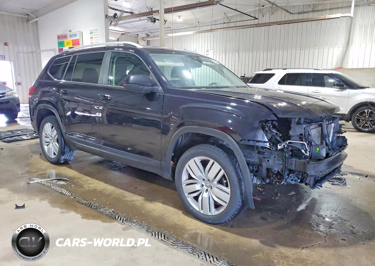 2019 Volkswagen Atlas Se VIN:1V2UR2CA0KC561824 - 4