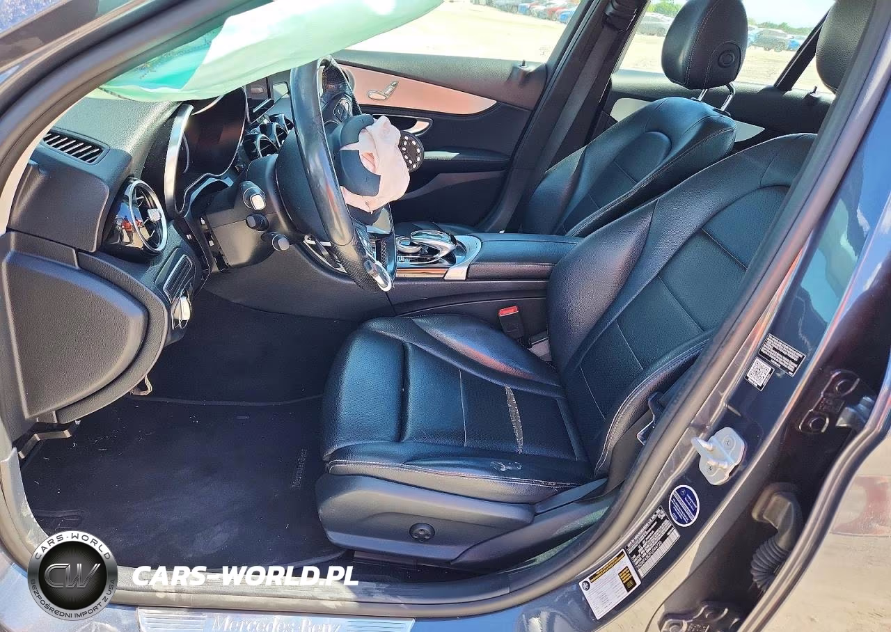 2015 Mercedes-Benz C 300 VIN:55SWF4JB2FU044736 - 7