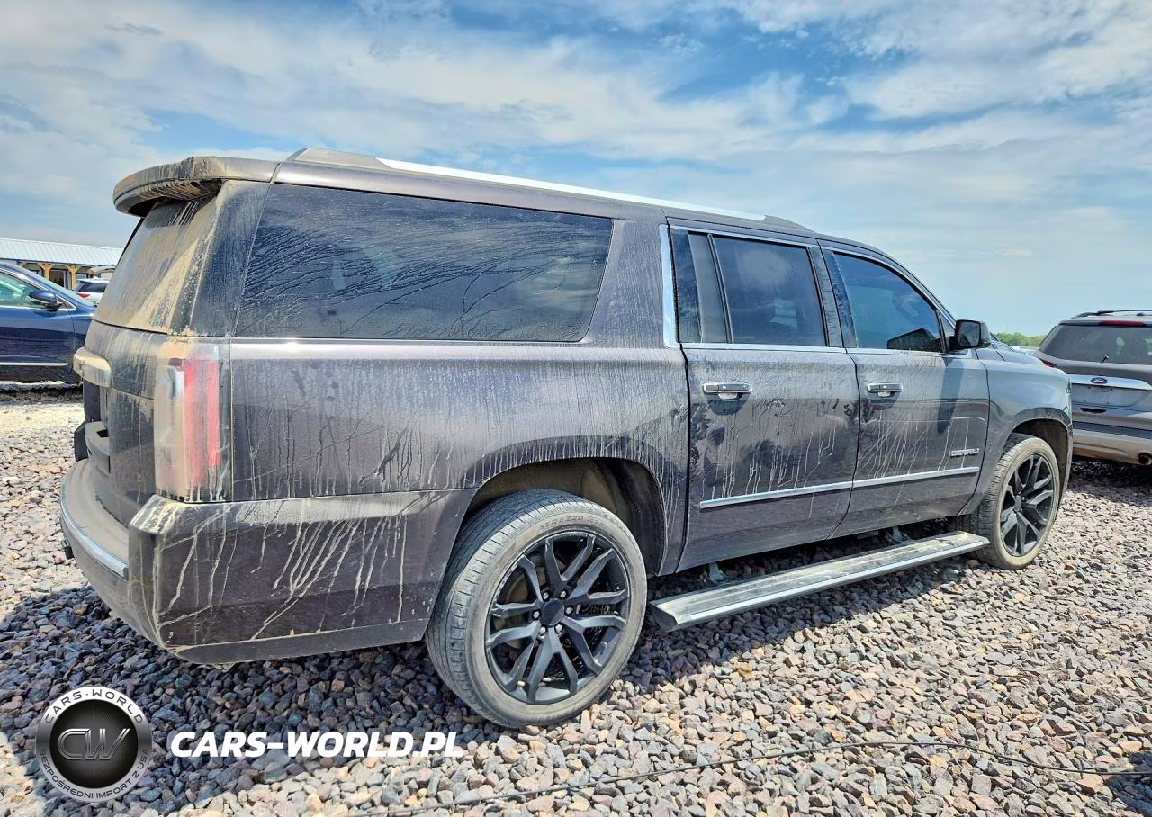 2016 GMC Yukon Xl Denali VIN:1GKS2HKJ9GR466544 - 3