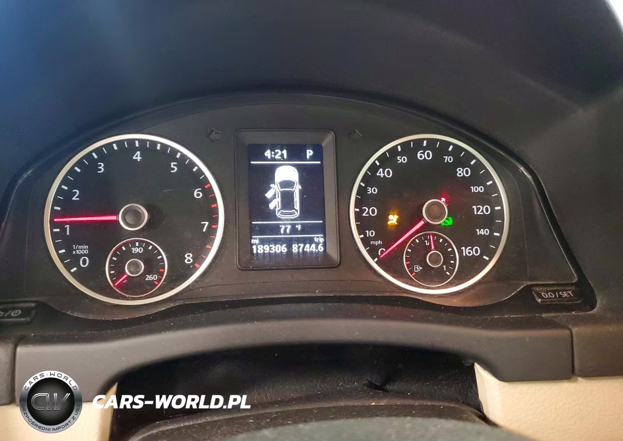 2013 Volkswagen Tiguan S VIN:WVGBV3AX5DW587169 - 9