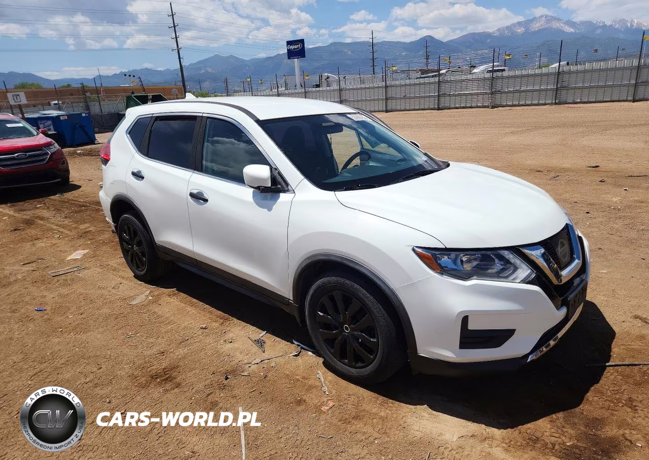 2017 Nissan Rogue S VIN:KNMAT2MT6HP608233 - 4