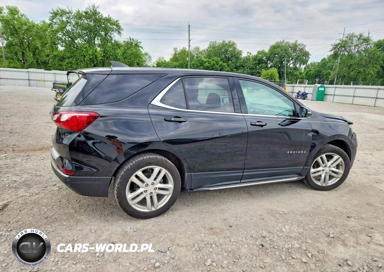 2019 Chevrolet Equinox Lt VIN:3GNAXUEV2KL251451 - 3