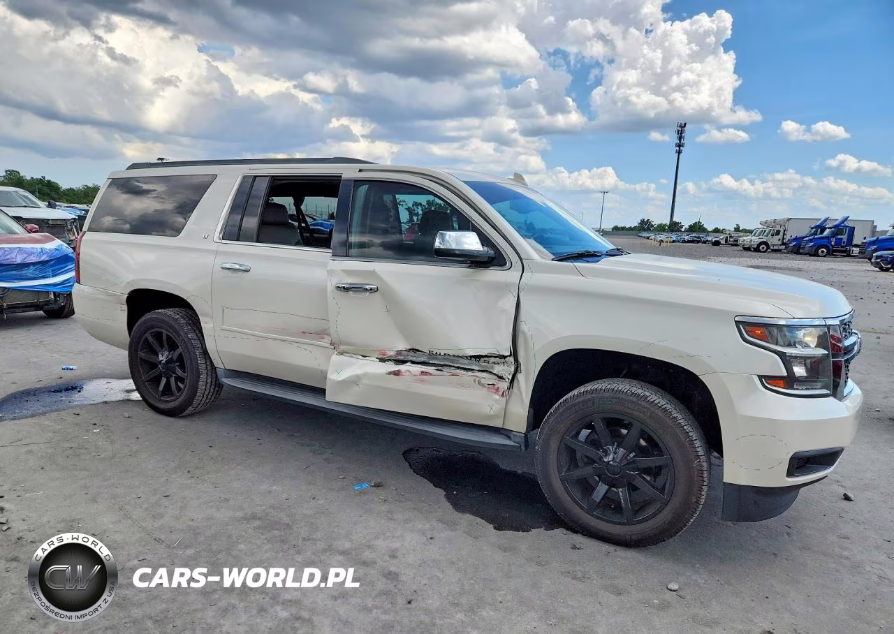 2015 Chevrolet Suburban C1500 Lt VIN:1GNSCJKCXFR726988 - 4
