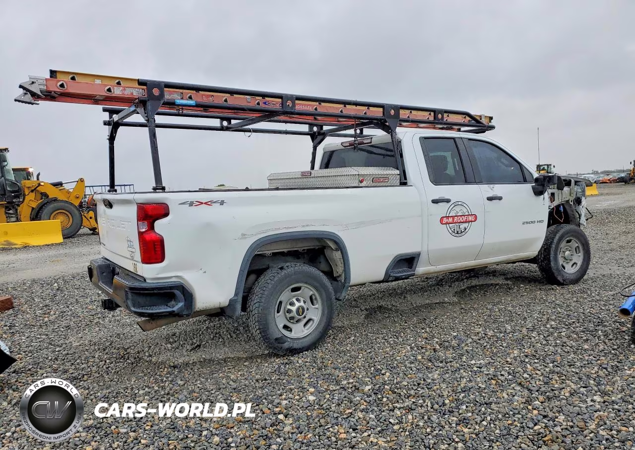 2020 Chevrolet Silverado K2500 Heavy Duty VIN:1GC5YLE72LF193498 - 3