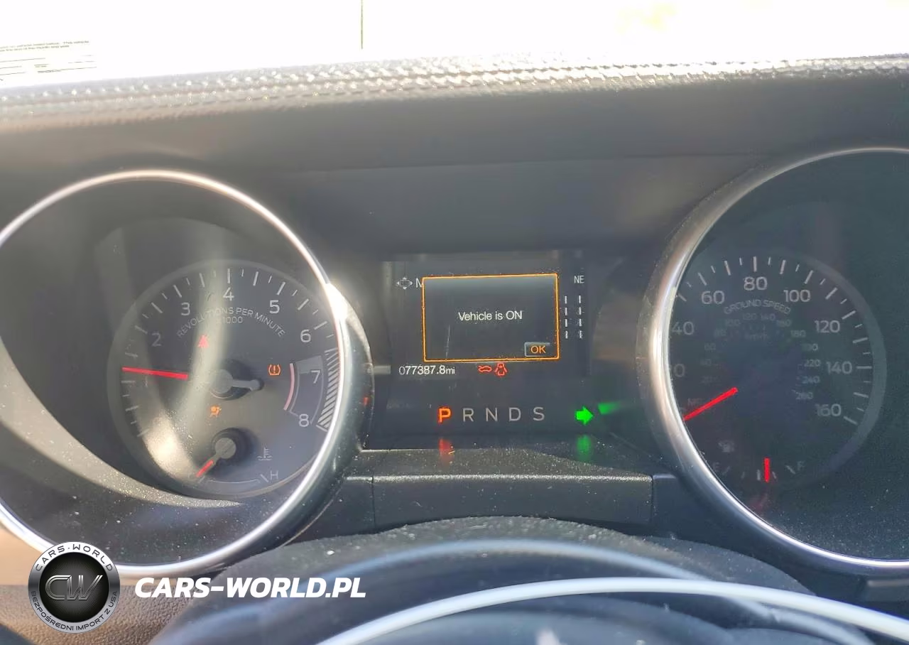 2022 Ford Mustang VIN:1FATP8UHXN5124817 - 9