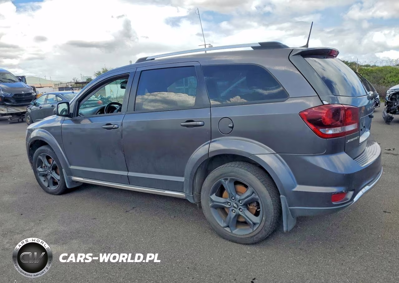 2019 Dodge Journey Crossroad VIN:3C4PDCGB8KT681395 - 2