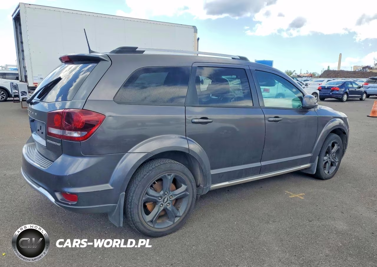 2019 Dodge Journey Crossroad VIN:3C4PDCGB8KT681395 - 3