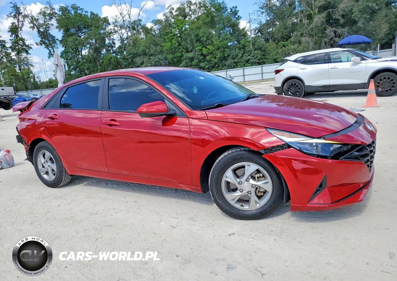 2022 Hyundai Elantra Se VIN:KMHLL4AGXNU359522 - 4