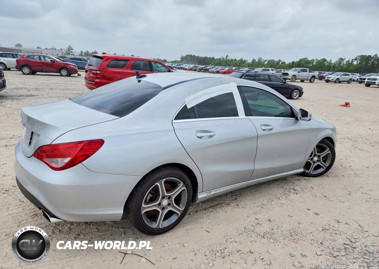 2014 Mercedes-Benz Cla 250 VIN:WDDSJ4EB4EN061729 - 3